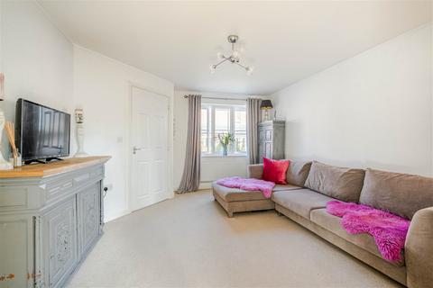 3 bedroom semi-detached house for sale, Snowdrop Wynde, Shaftesbury