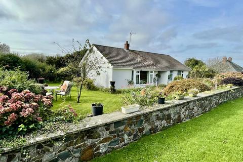 3 bedroom bungalow for sale, Lawrenny Road, Cresselly, Kilgetty, Pembrokeshire, SA68