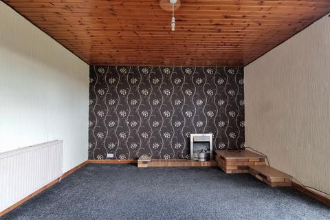 2 bedroom flat to rent, McLaren Court, Hawick, TD9