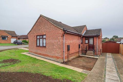 2 bedroom detached bungalow to rent, Hamilton Way, Downham Market