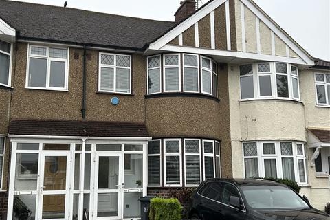 3 bedroom terraced house to rent - Walwyn Avenue, Bromley, BR1
