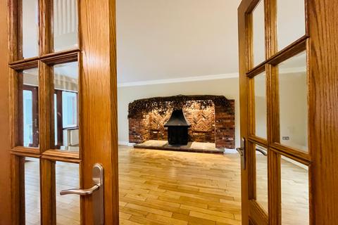 4 bedroom detached house to rent - Bills Lane, Shirley, Solihull, B90