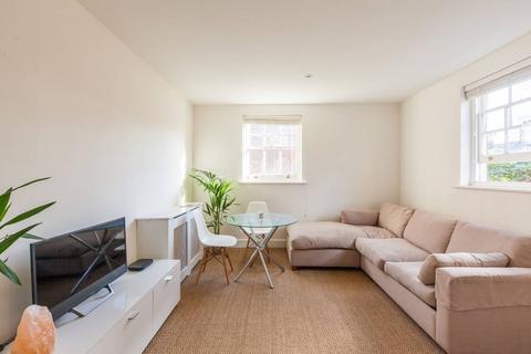 Studio for sale, Academy Court, Kirkwall Place, Bethnal Green, London, E2