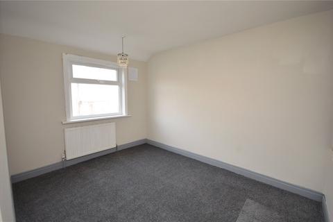 138 Cross Flatts Grove, Beeston, Leeds, LS11 7BW