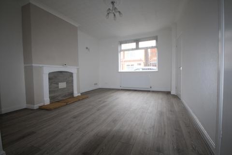 3 bedroom terraced house to rent, Essex St, Hull, HU4