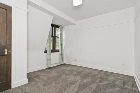 55 Carlops Avenue, Penicuik, EH26 0DE