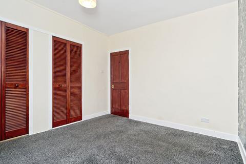 55 Carlops Avenue, Penicuik, EH26 0DE