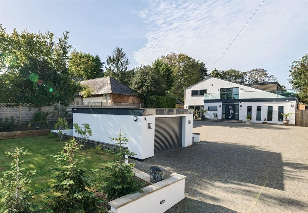 Ecton Lane, Sywell, Northampton, NN6 4 bed detached house for sale £