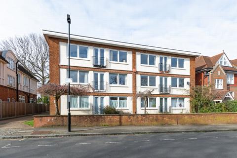 2 bedroom flat to rent, Liskeard Gardens, Blackheath, SE3