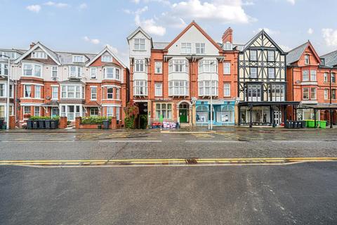 1 bedroom flat for sale - Beaufort,  Llandrindod Wells,  LD1