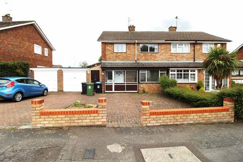 3 bedroom semi-detached house to rent, Patmore Link Road, Hemel Hempstead, Hertfordshire, HP2 4PX