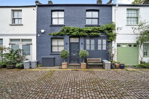 3 bedroom terraced house to rent, Pembridge Mews, London, W11