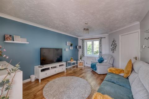 46 Cartwright Avenue, Worcester, WR4 0NZ