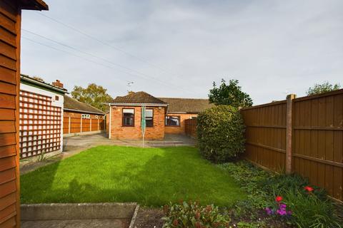 3 bedroom bungalow for sale, Fern Road, Worcester, Worcestershire, WR2