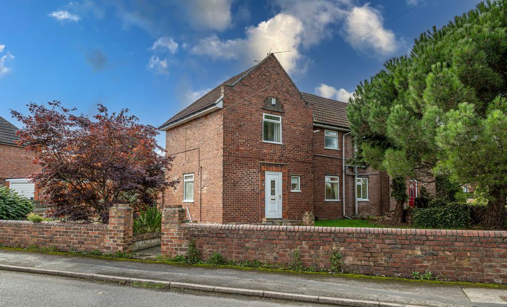 Lidgett Lane, Dinnington, S25 3 bed semidetached house £150,000