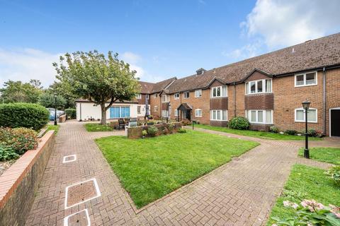 1 bedroom flat for sale, Ferndale Court,  Thatcham,  RG19