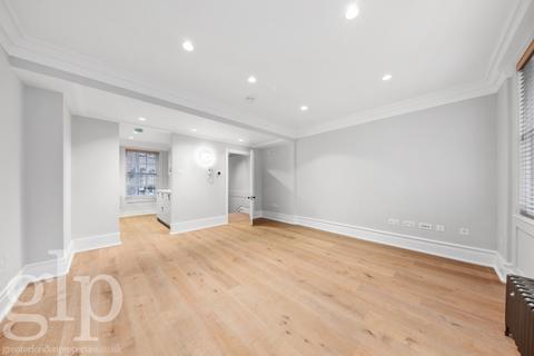 2 bedroom apartment to rent, Monmouth Street, London, Greater London