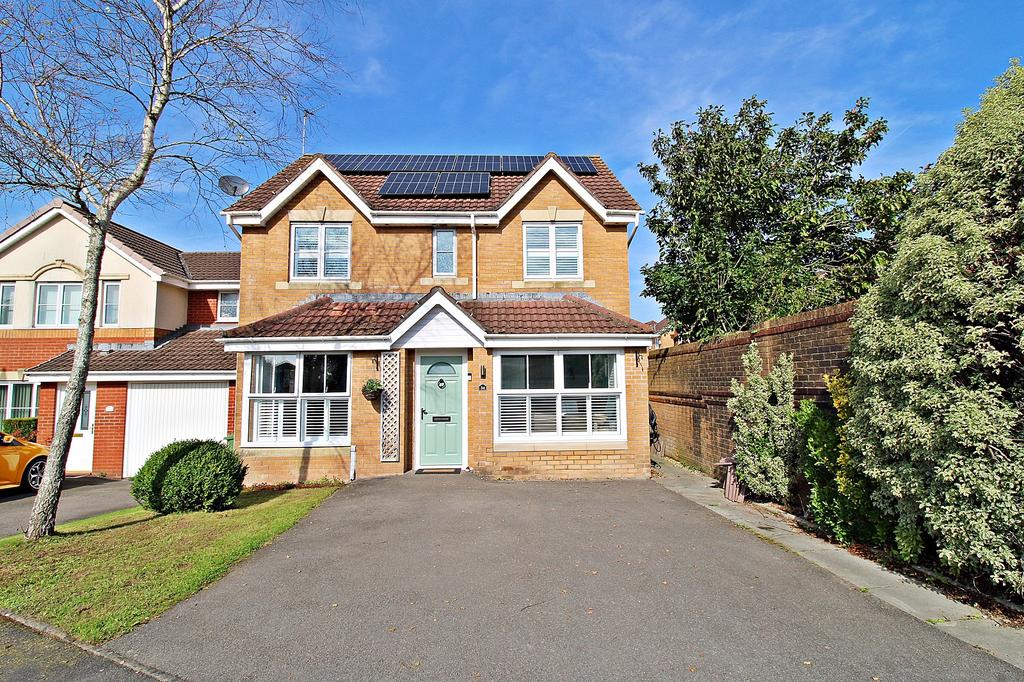 Llanharan, Pontyclun CF72 4 bed detached house for sale £349,950