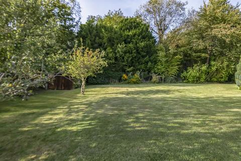 120 New Road, Marlow Bottom, Marlow, SL7 3NW
