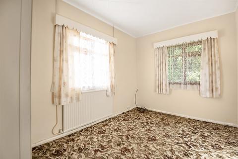 120 New Road, Marlow Bottom, Marlow, SL7 3NW