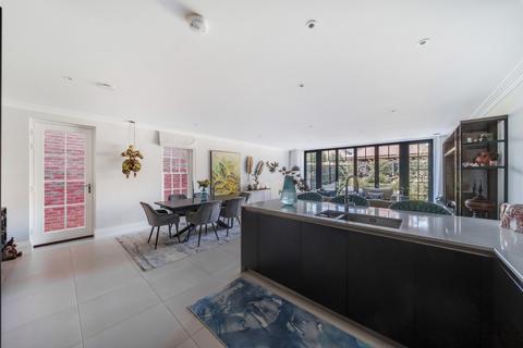 undefined, Broadoaks Park Road, West Byfleet, KT14