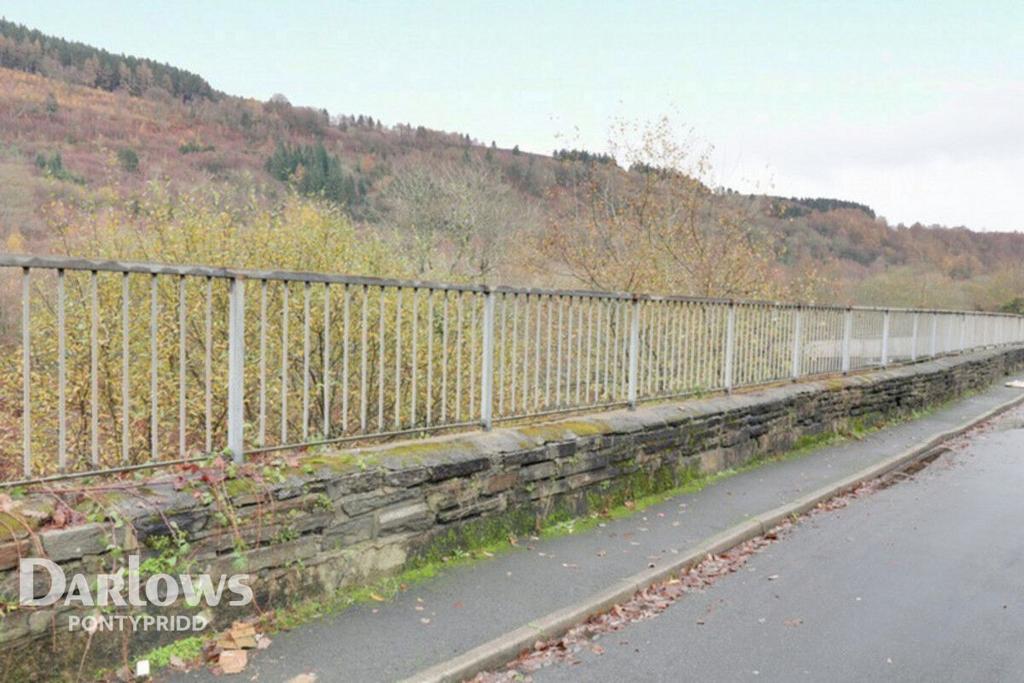 Harcourt Terrace, Mountain Ash 3 bed terraced house for sale £120,000