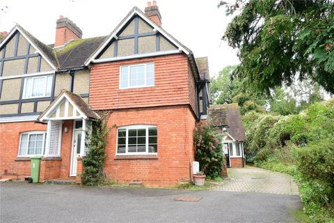 3 bedroom end of terrace house for sale, Dukes Cottages, Watling Street, Little Brickhill, Buckinghamshire, MK17