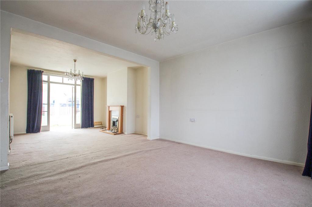 Kings Head Lane, The Uplands, Bristol, BS13 3 bed semidetached house