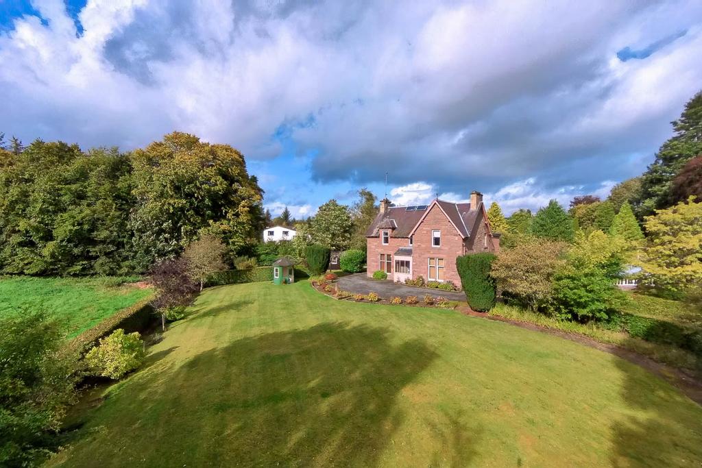 Brucefield Road, Blairgowrie PH10 6 bed detached villa for sale £415,000