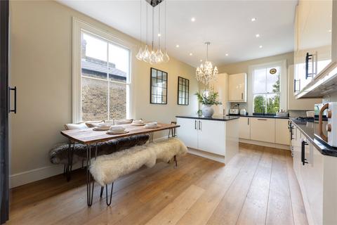 39a Trinity Road, London, SW19 8QS