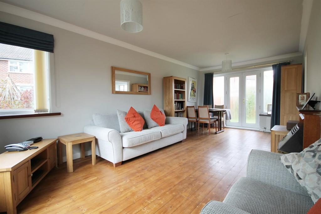 Parkgate, Knutsford 2 bed detached bungalow for sale £340,000