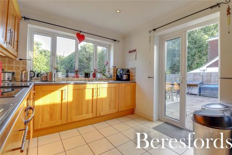 662 Rayleigh Road, Hutton, Brentwood, CM13 1SJ