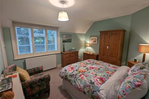 88 Lower Green Road, Esher, KT10 8HB