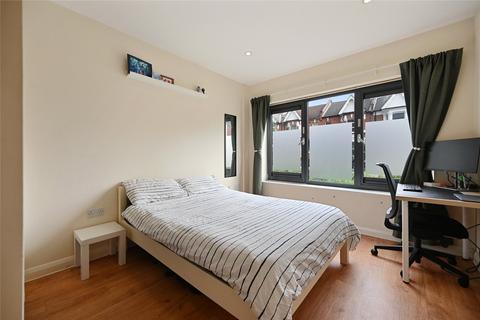 1 bedroom apartment for sale, Vandervell Court, Larden Road, Acton, London, W3