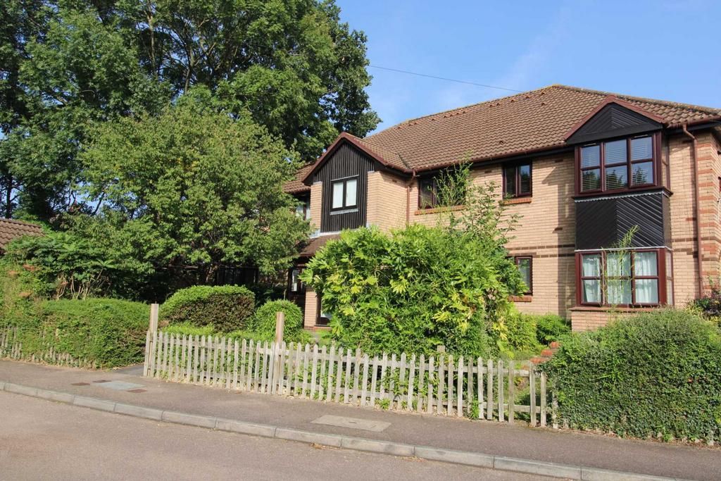 Bornedene, Potters Bar 1 bed flat £1,050 pcm (£242 pw)