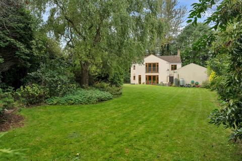 6 Foxcovert Road, Werrington, Peterborough, PE4 6RF