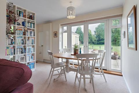 6 Foxcovert Road, Werrington, Peterborough, PE4 6RF