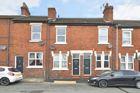 2 bedroom terraced house to rent, Maddock Street, Middleport