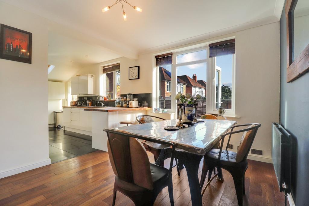 Dining-area 1