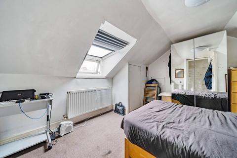 71 Warwick Way, London, SW1V 1QR