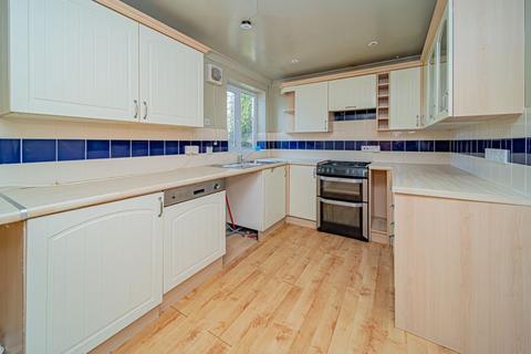 32 Avon Road, Melksham, SN12 8BA