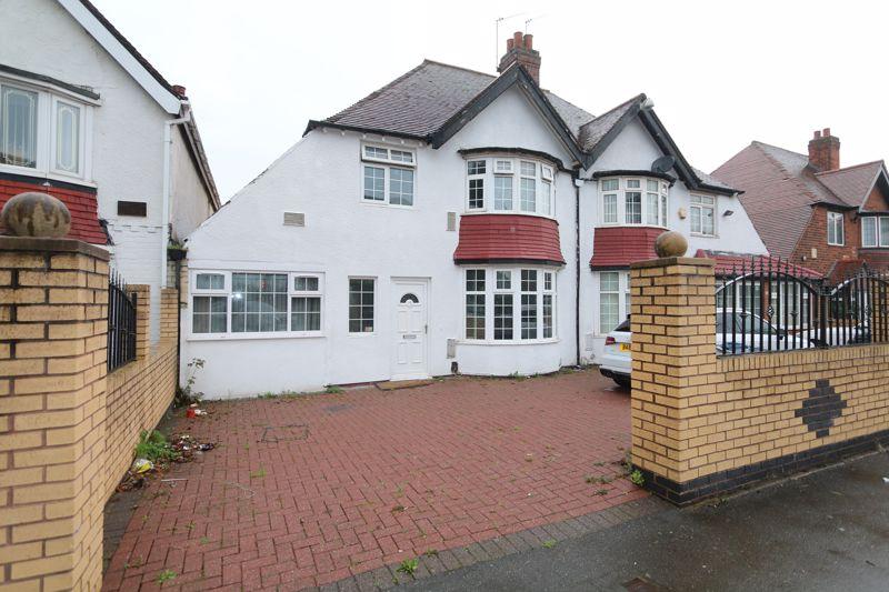 Walsall Road, Perry Barr, Birmingham, B42 1UD 3 bed semidetached house