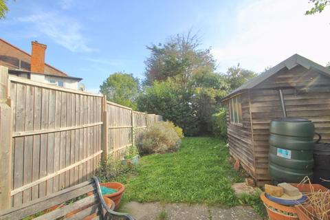 19 Ferrymead Gardens, Greenford, UB6 9NE