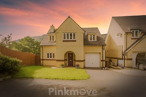 4 bedroom detached house for sale, Gardens View Close, Newport