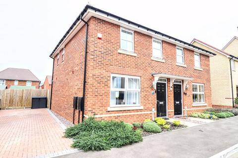 3 bedroom semi-detached house for sale, Cranwell Crescent, Bletchley
