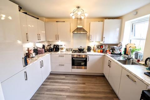 3 bedroom semi-detached house for sale, Cranwell Crescent, Bletchley