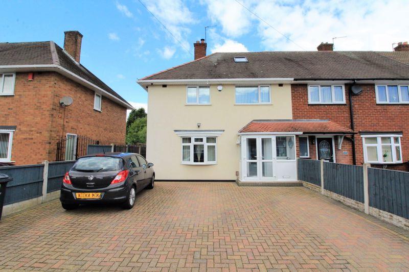 Florence Road, Tipton DY4 3 bed semidetached house for sale £269,950