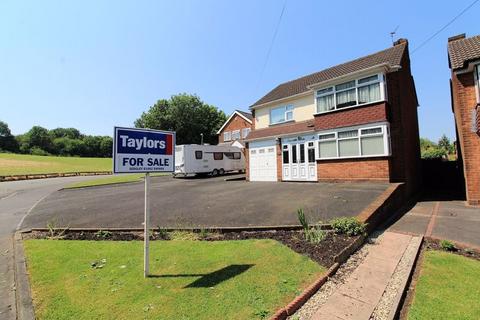 3 bedroom detached house for sale, Dawlish Road, Woodsetton DY1