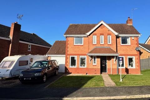 3 bedroom detached house for sale - Breamore Crescent, Dudley DY1