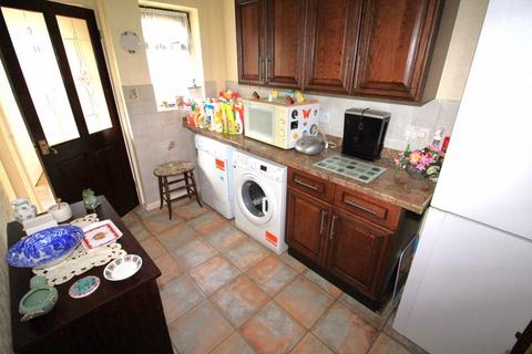 3 bedroom terraced house for sale, Dovedale Road, Wolverhampton WV4